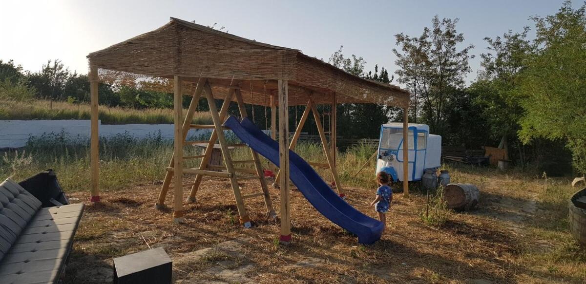 Pensiunea 4 Salcii Băltenii de Sus Eksteriør billede
